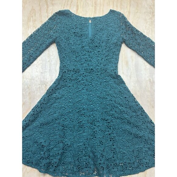 Joie Dress Green Lace Cut Out Sz Small Mini Flowy Merida Disneybound Lined - Picture 4 of 5